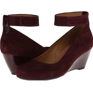 Clarks Bassett Mist Aubergine Ankle-Strap Wedge Pump 8.5